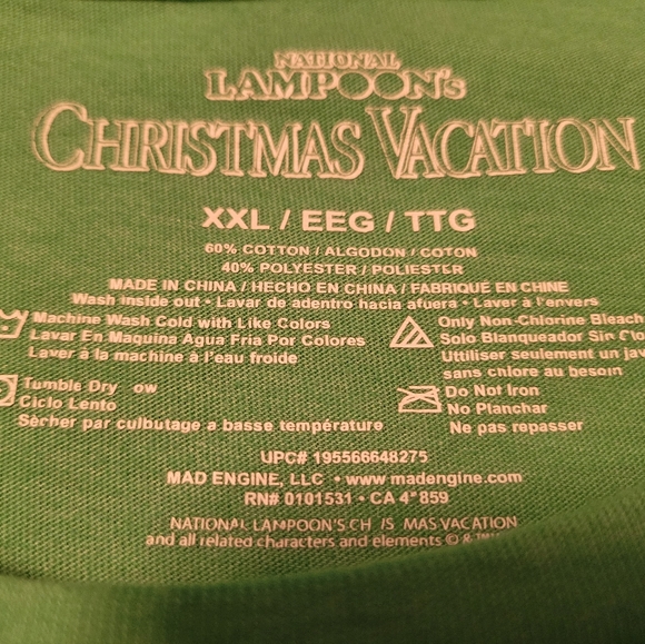 Green Griswold Family Christmas T-Shirt - Picture 5 of 5